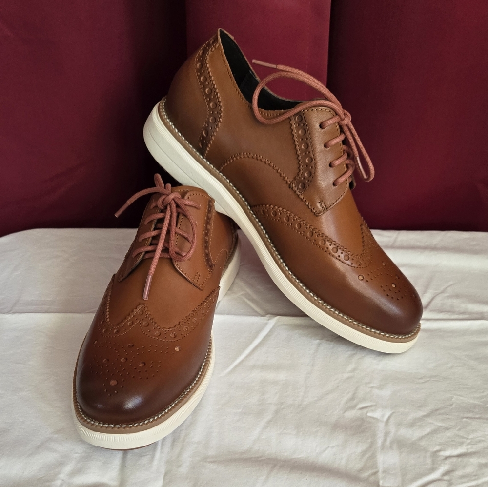 Laoks Nrown Wingtip Oxfords
